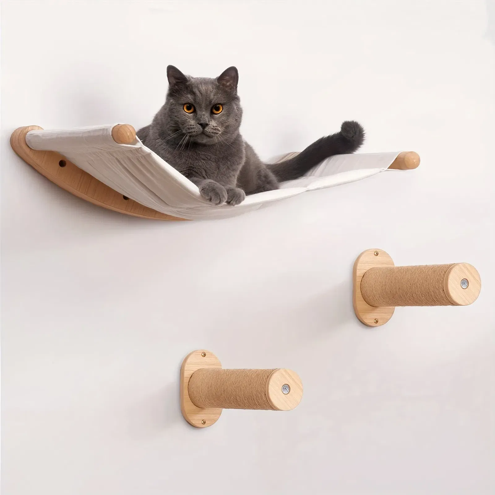 2 Posts and Cat Bed